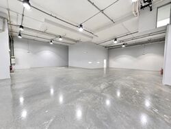 Carros Centre (D25), Factory #623528831